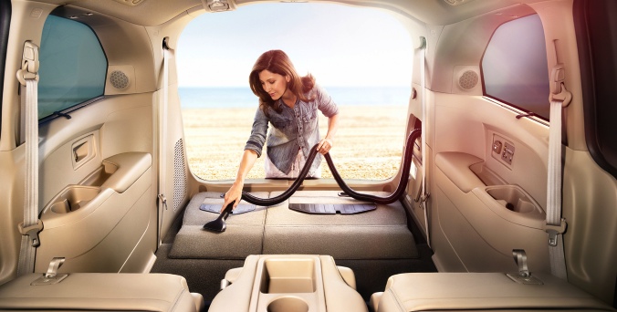Honda Odyssey people carrier with built in hoover