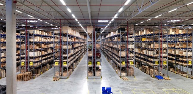 Finding a part in a spare parts warehouse isn't as easy as people think