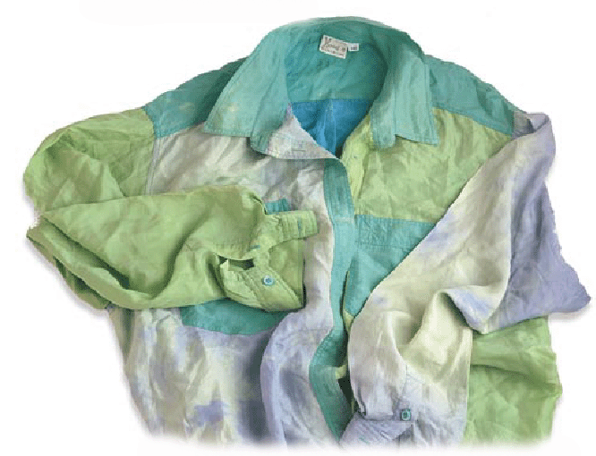 Dye bleeding across garments washed in a washing machine