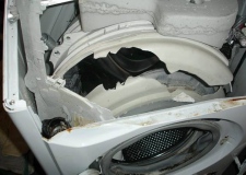 indesit washing machine destroyed by shaking itself apart